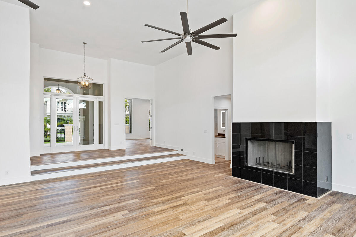 533 E Alexander Palm, Boca Raton FL 33432