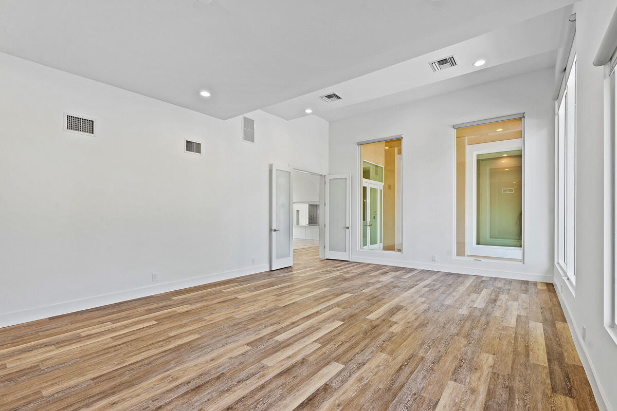 533 E Alexander Palm, Boca Raton FL 33432