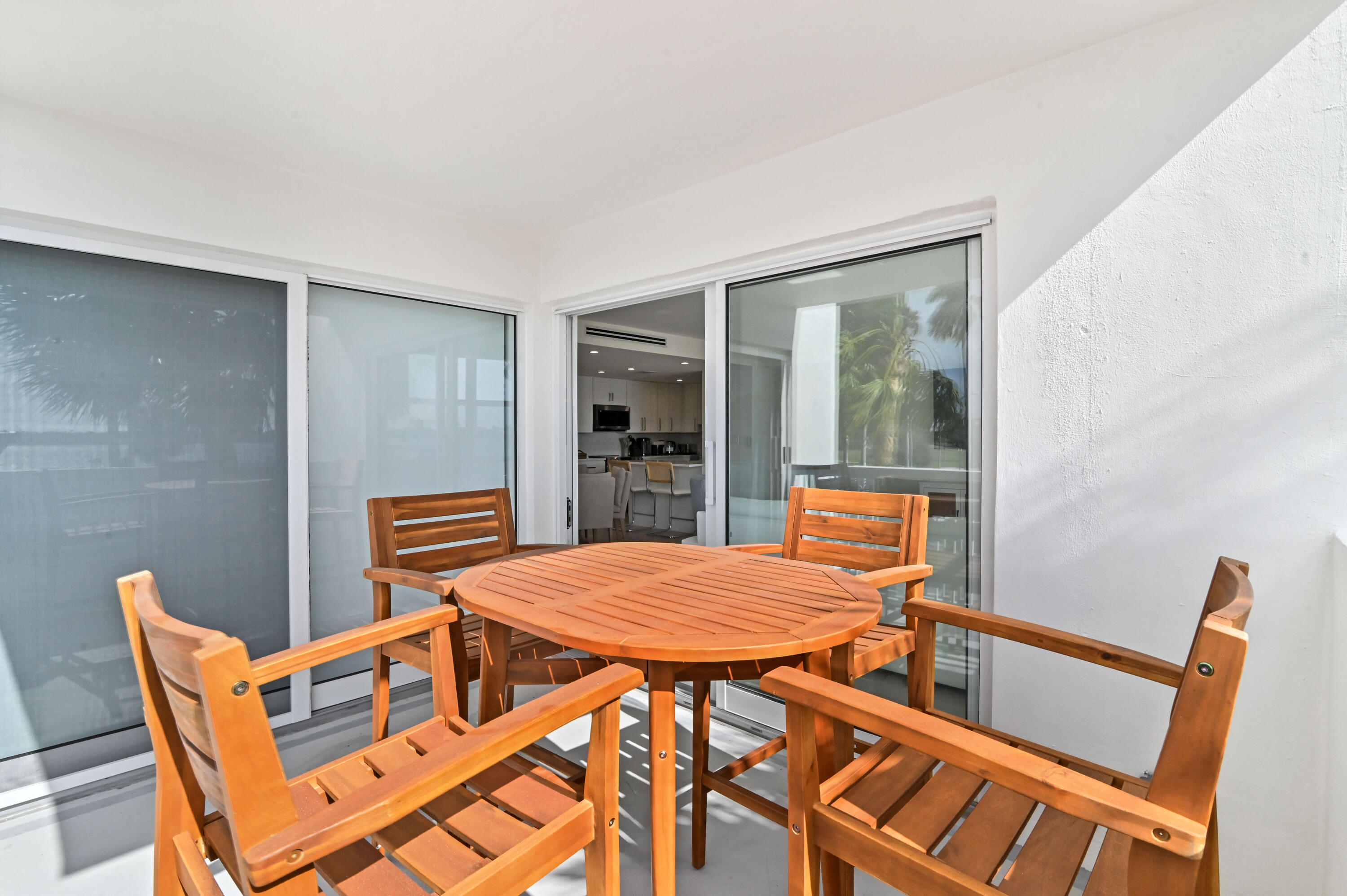2600 N Flagler #210, West Palm Beach FL 33407