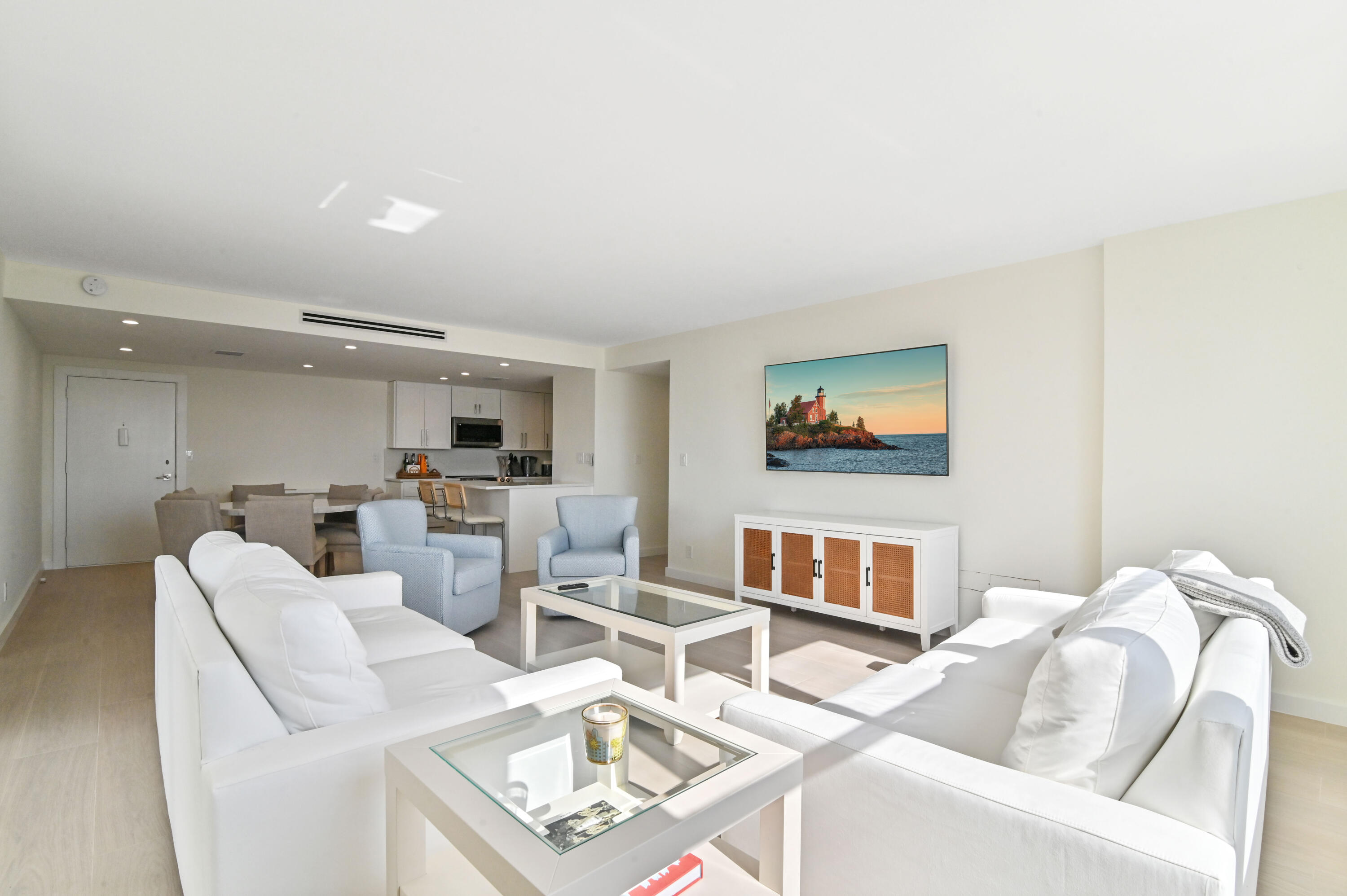 2600 N Flagler #210, West Palm Beach FL 33407