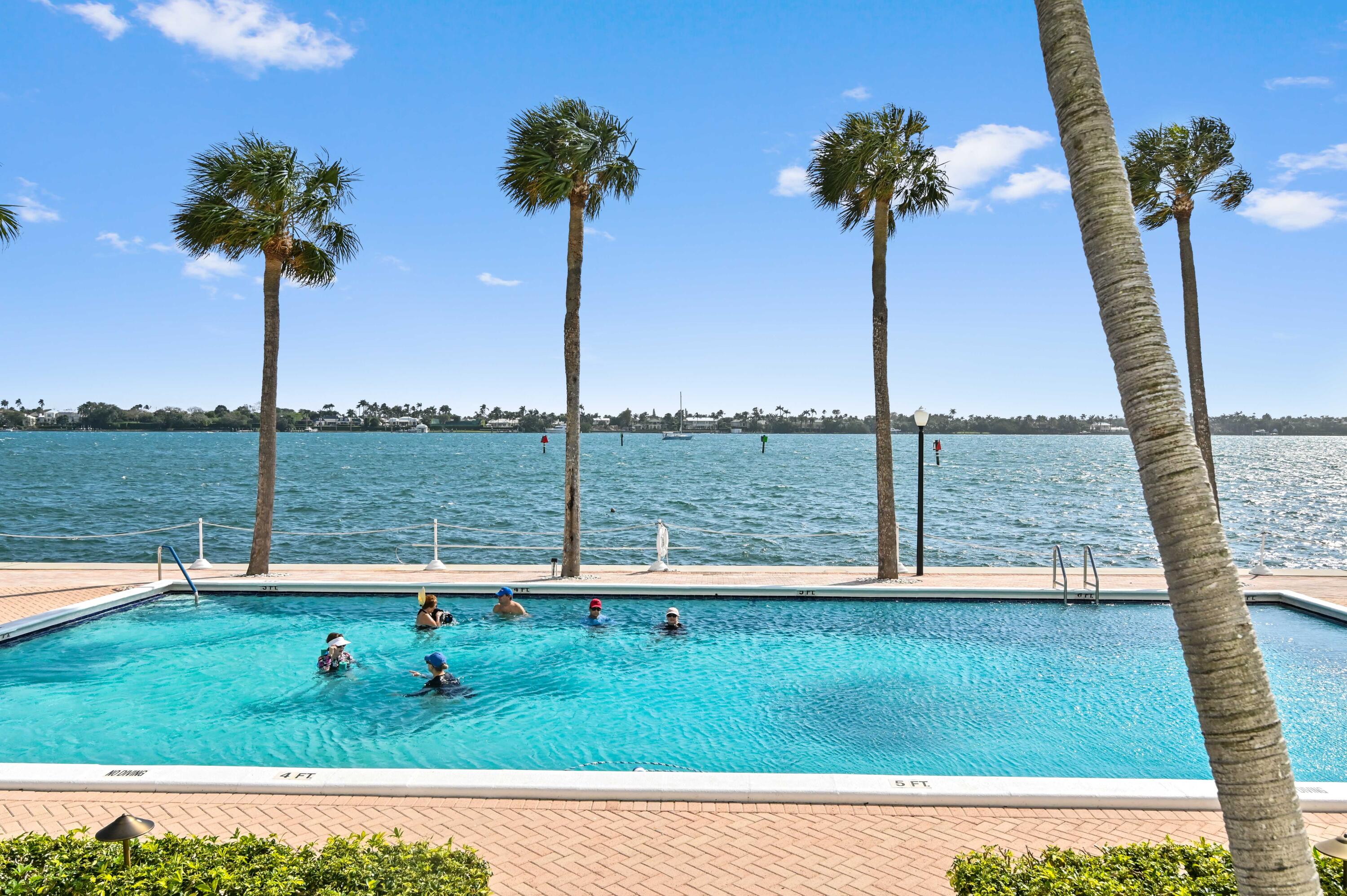 2600 N Flagler #210, West Palm Beach FL 33407