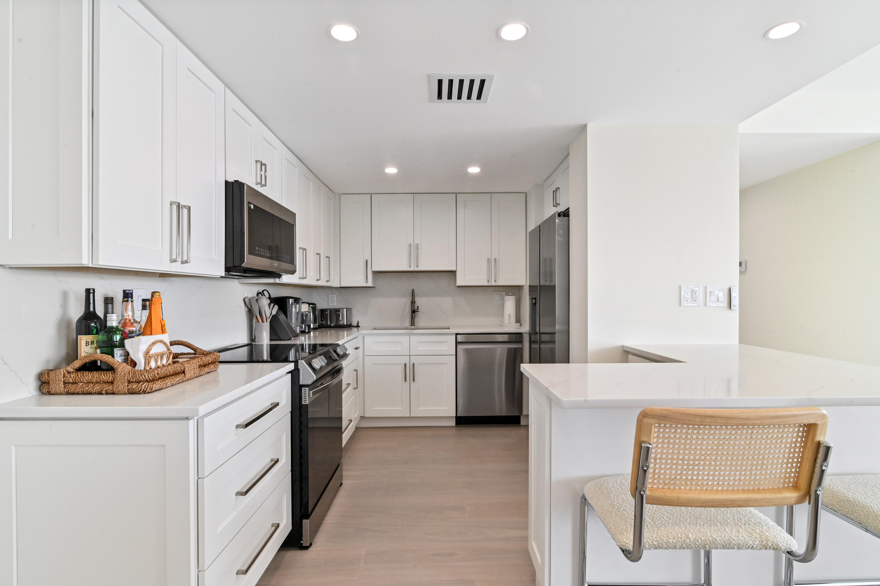 2600 N Flagler #210, West Palm Beach FL 33407