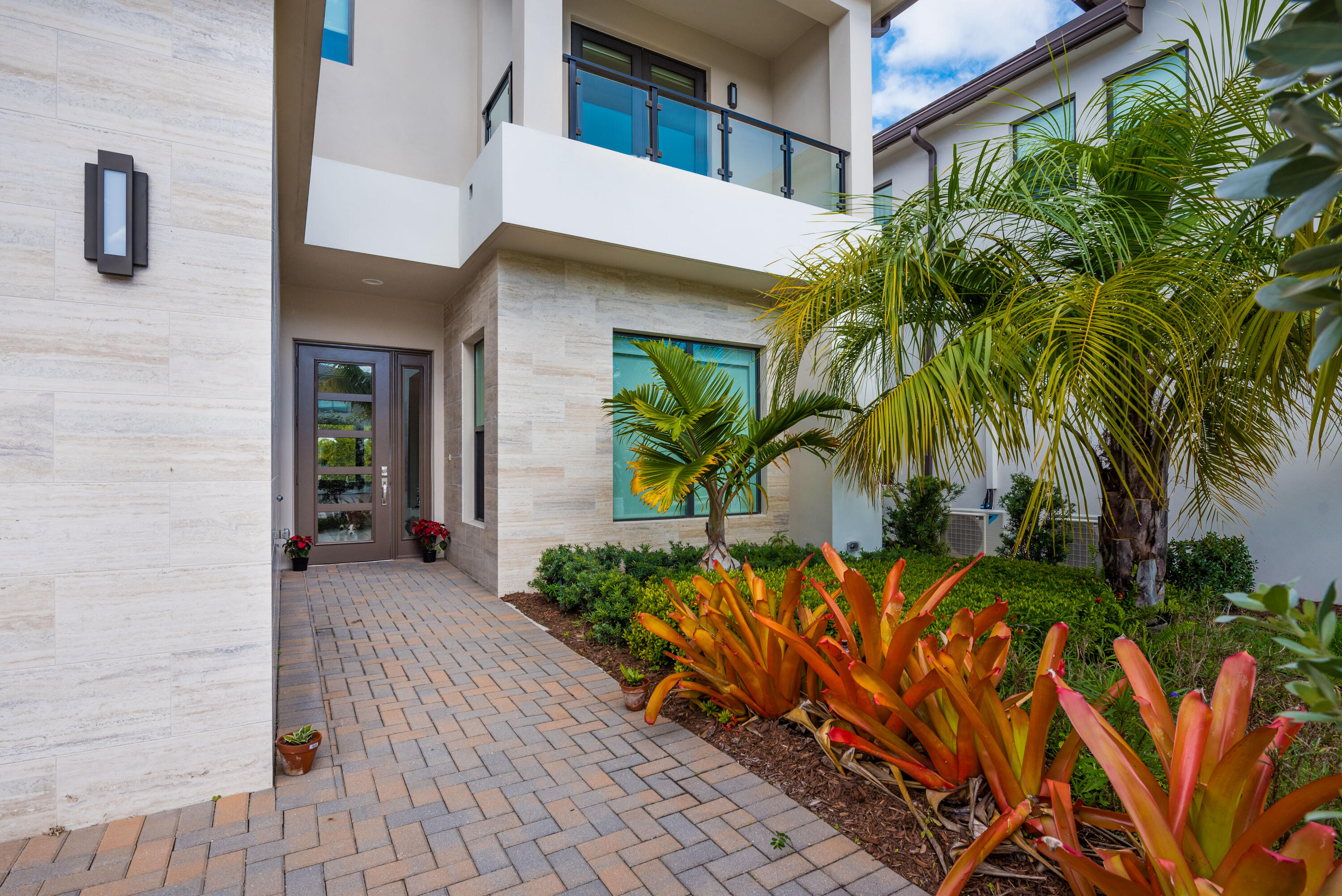 8131 Laurel Falls Drive, Boca Raton FL 33496