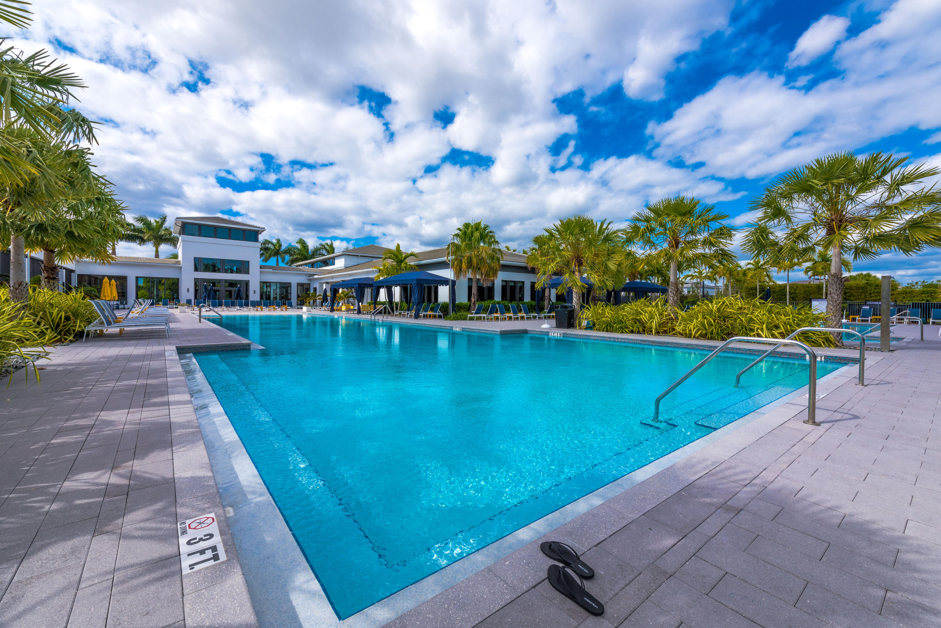 8131 Laurel Falls Drive, Boca Raton FL 33496