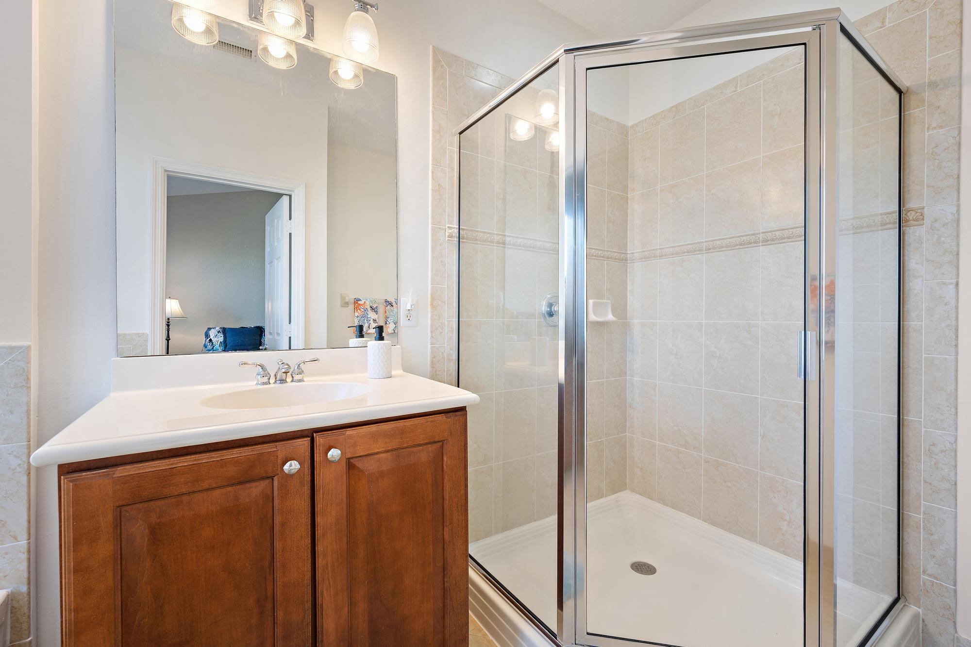 238 W Thatch Palm, Jupiter FL 33458