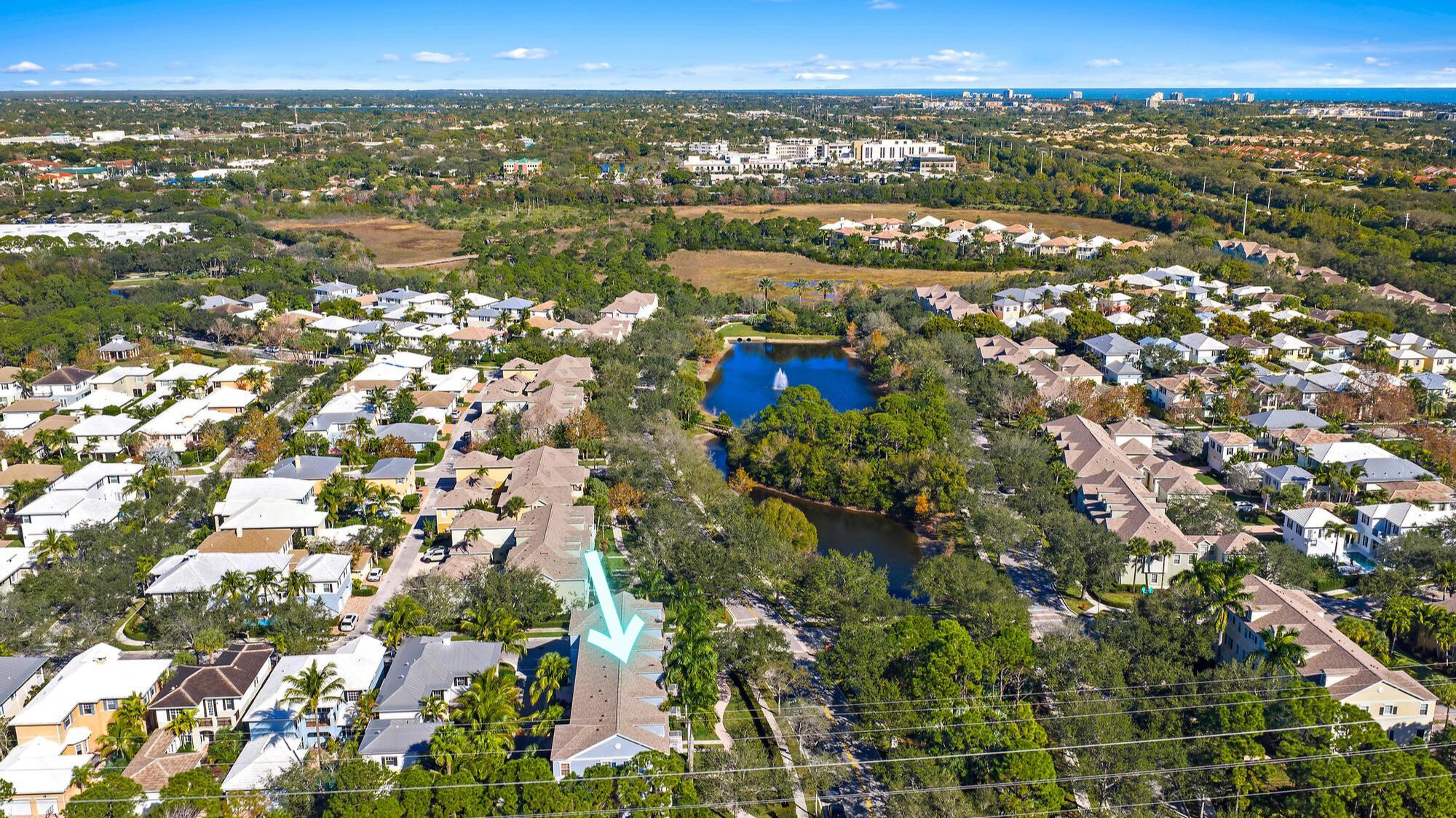 238 W Thatch Palm, Jupiter FL 33458