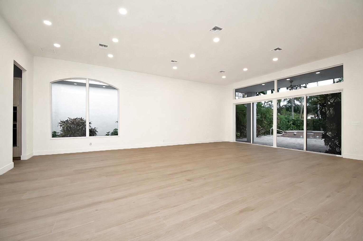 7929 Villa D Este, Delray Beach FL 33446