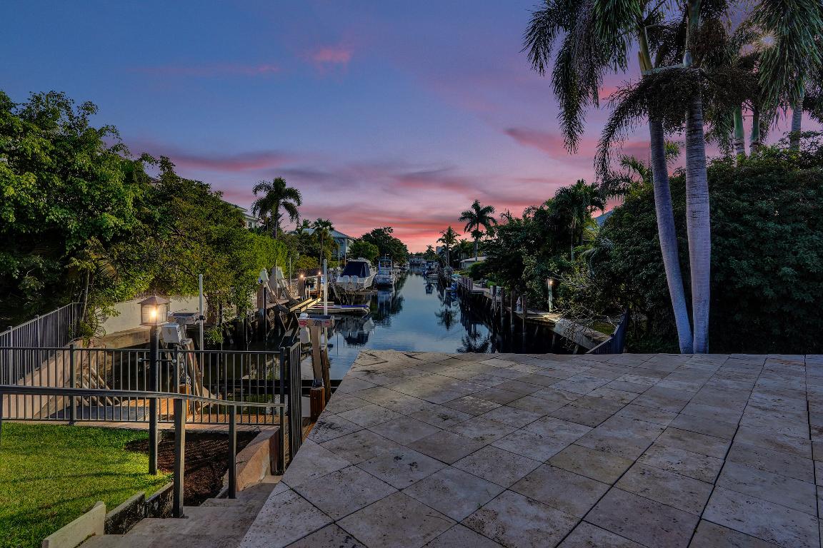 7050 NE 7th, Boca Raton FL 33487