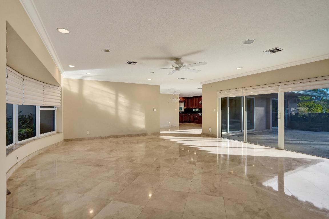7050 NE 7th, Boca Raton FL 33487