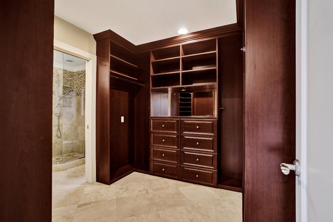 7050 NE 7th, Boca Raton FL 33487