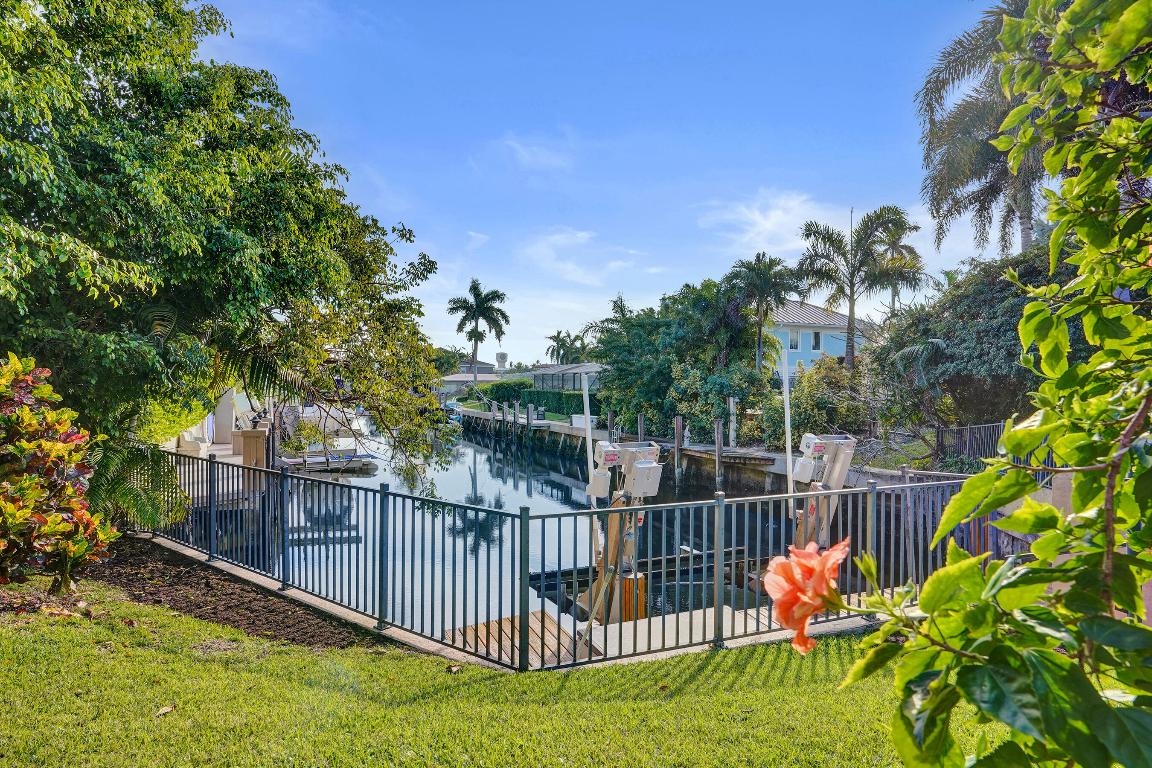 7050 NE 7th, Boca Raton FL 33487