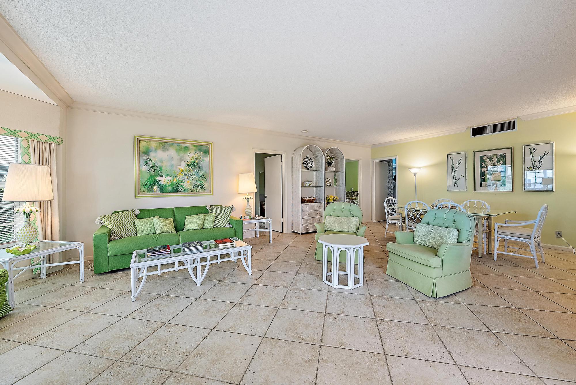 400 S Ocean #103a, Manalapan FL 33462