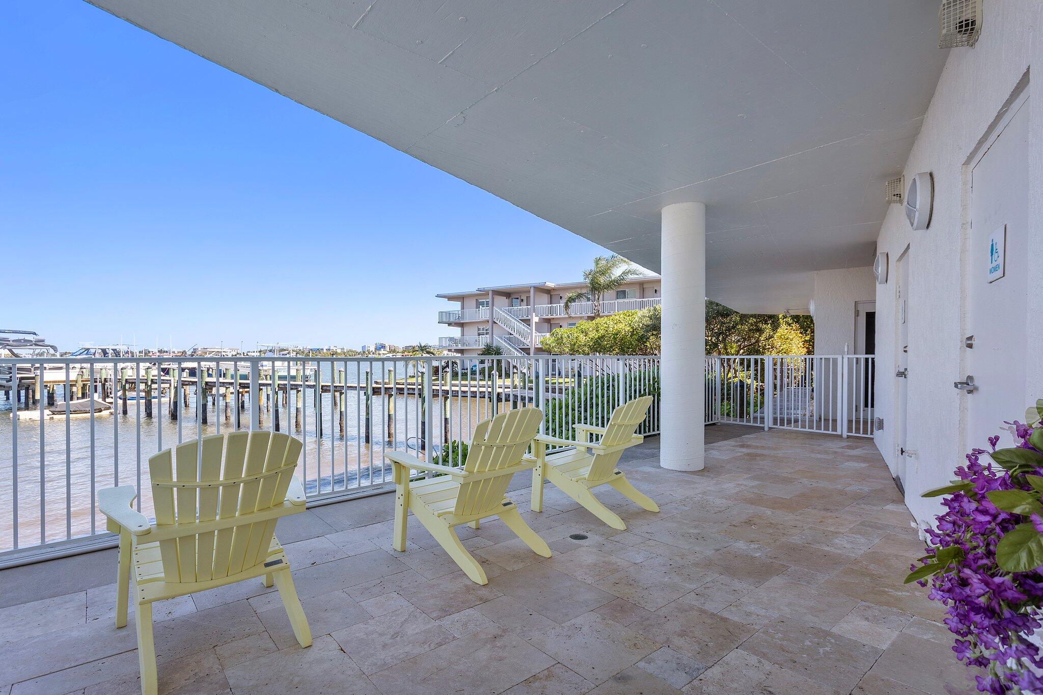 309 E Ocean #205, Lantana FL 33462