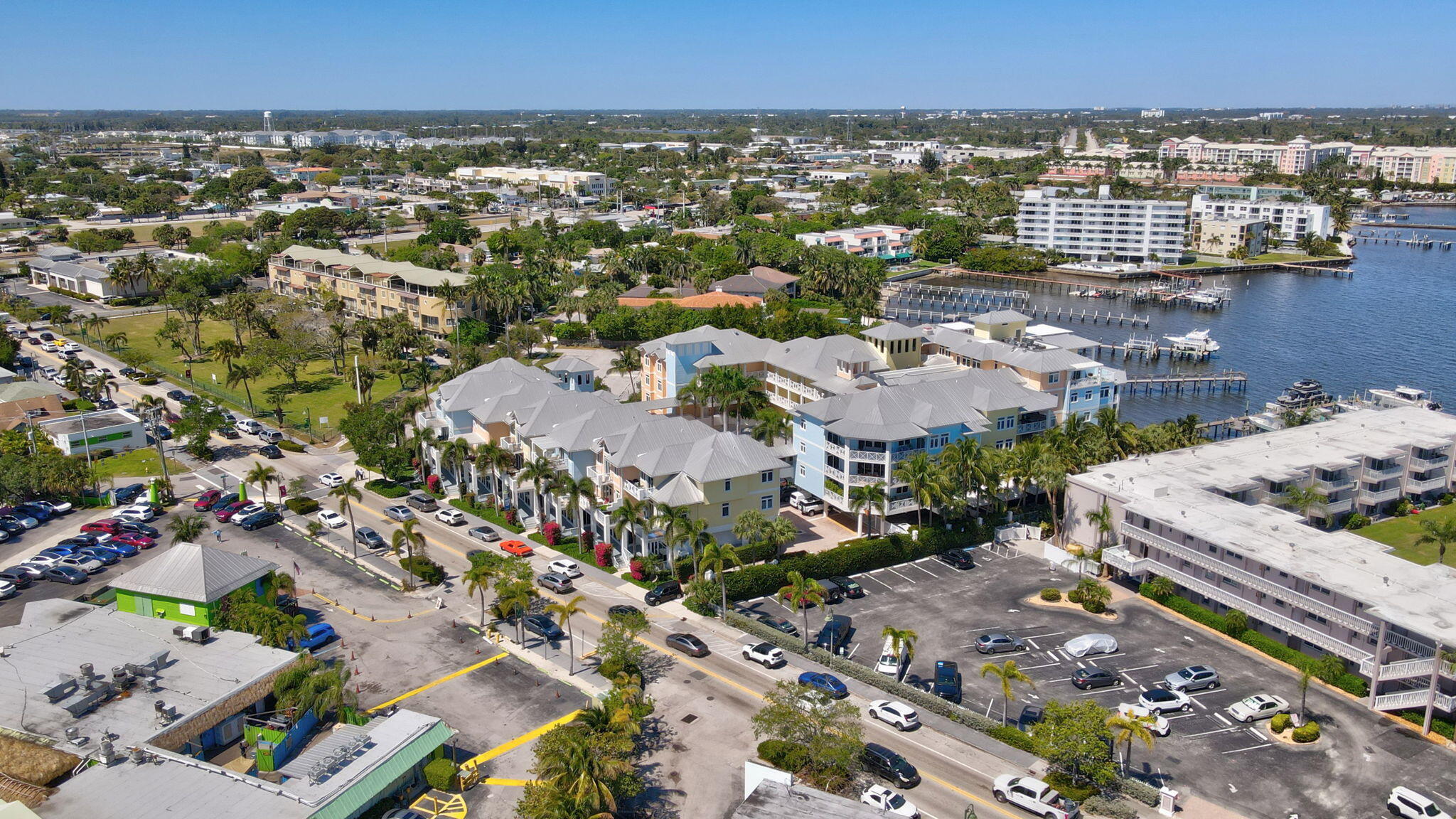 309 E Ocean #205, Lantana FL 33462