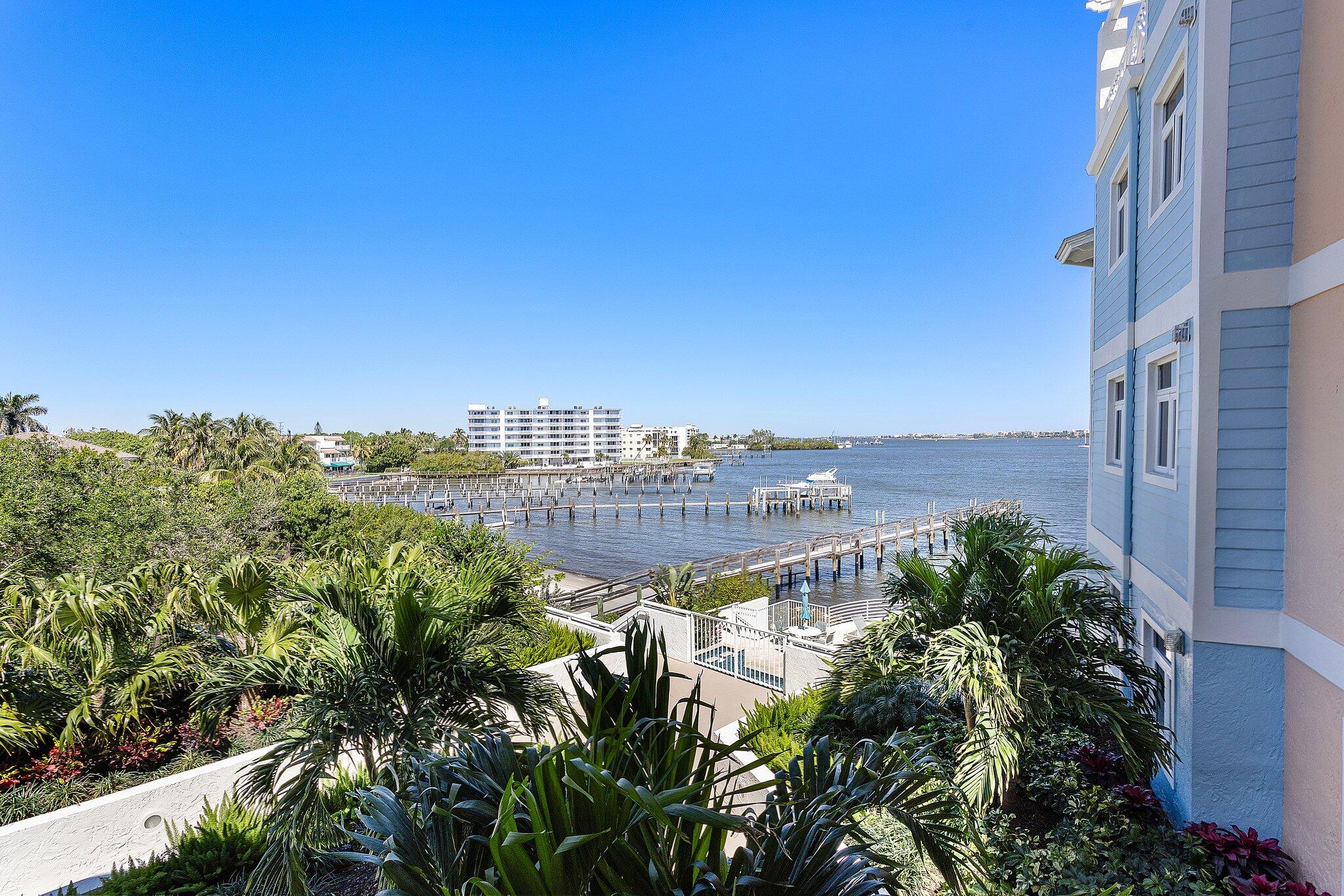 309 E Ocean #205, Lantana FL 33462