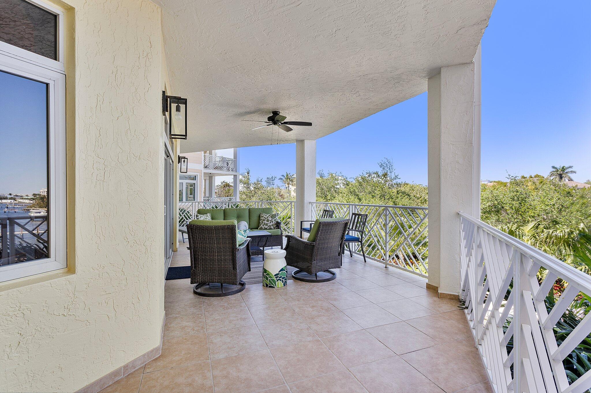 309 E Ocean #205, Lantana FL 33462