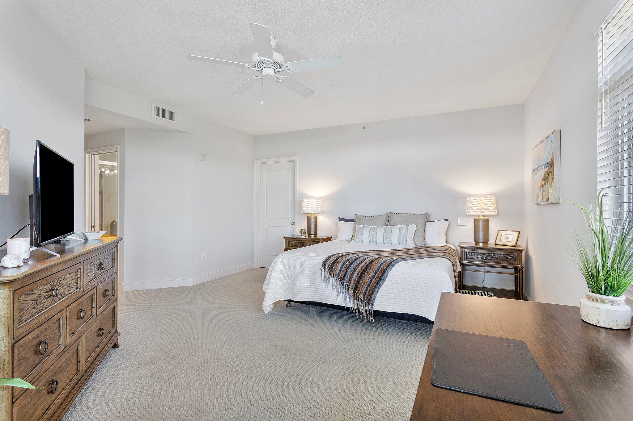 309 E Ocean #205, Lantana FL 33462
