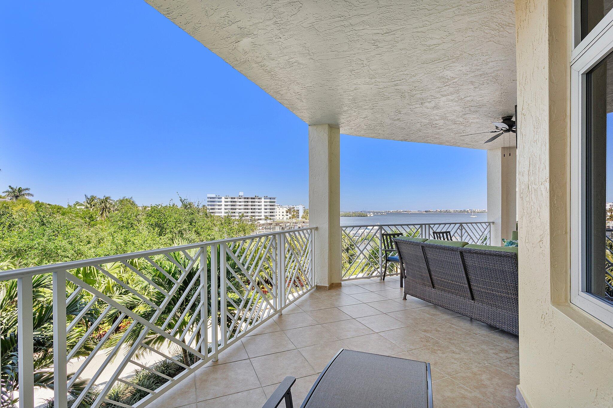 309 E Ocean #205, Lantana FL 33462