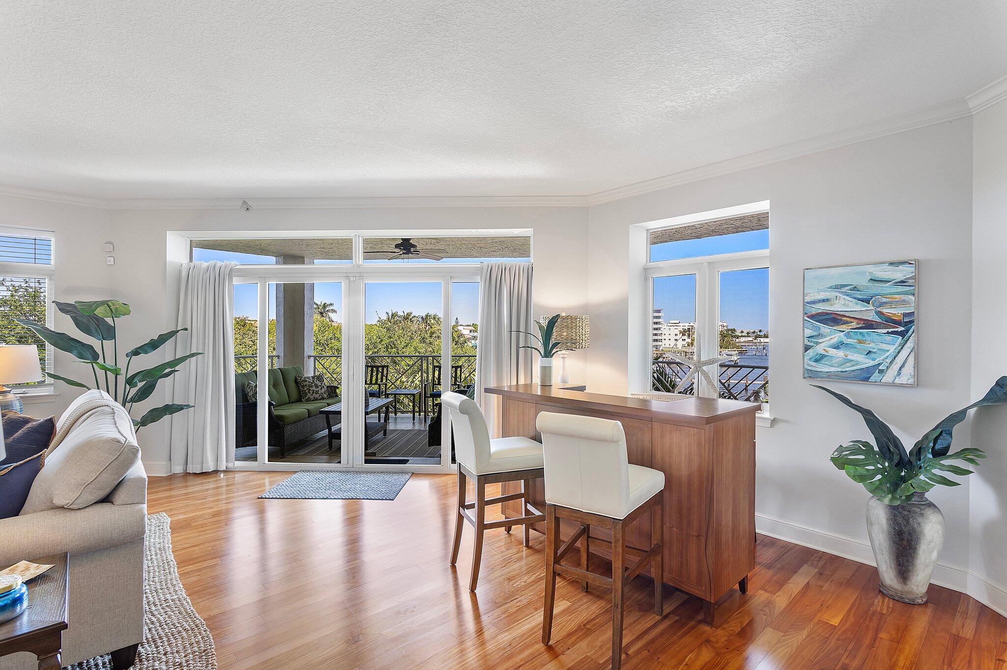 309 E Ocean #205, Lantana FL 33462