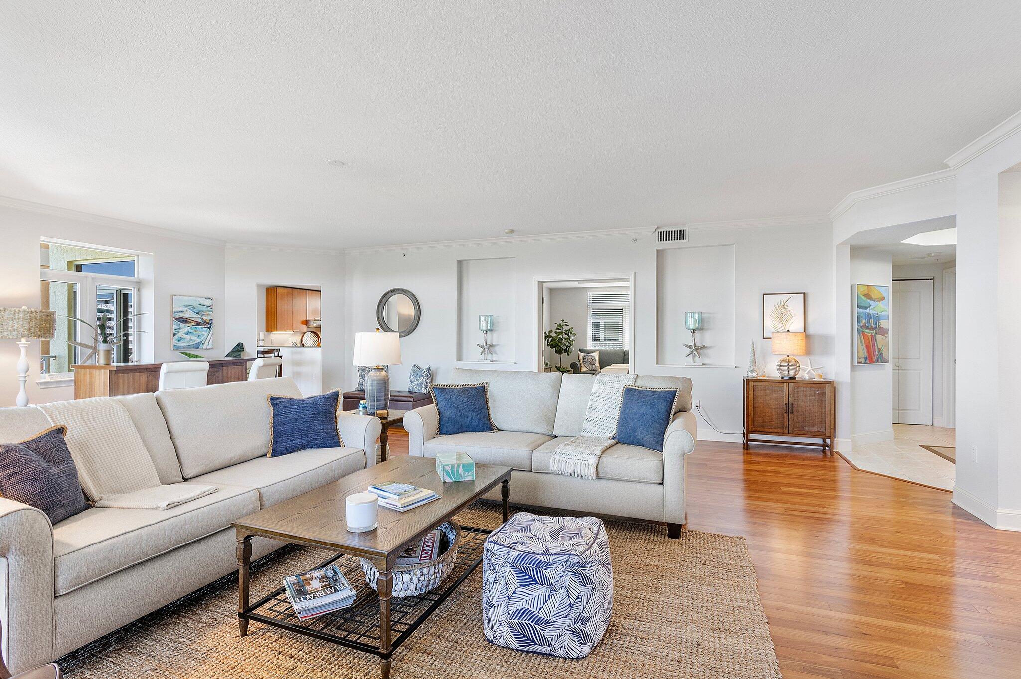 309 E Ocean #205, Lantana FL 33462