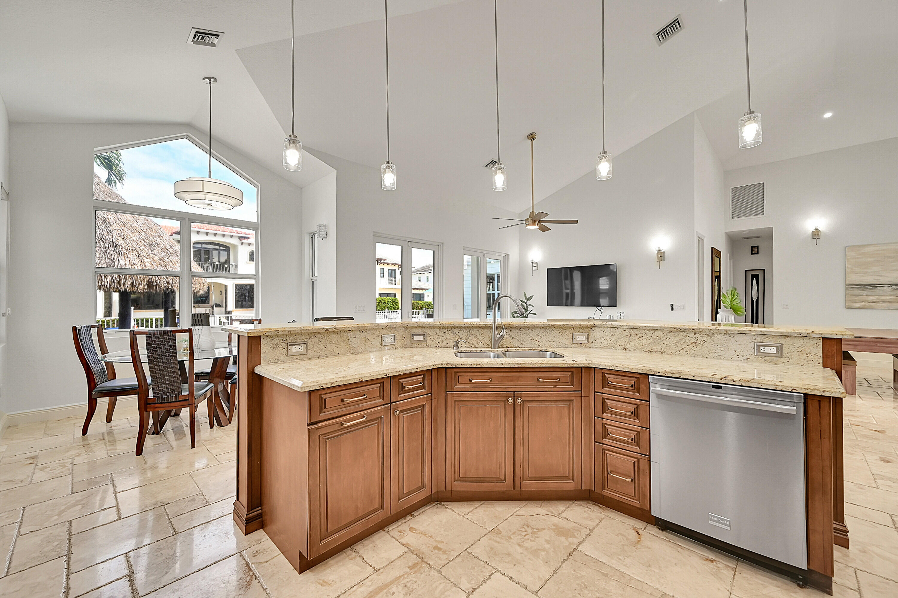 785 NE 71st, Boca Raton FL 33487