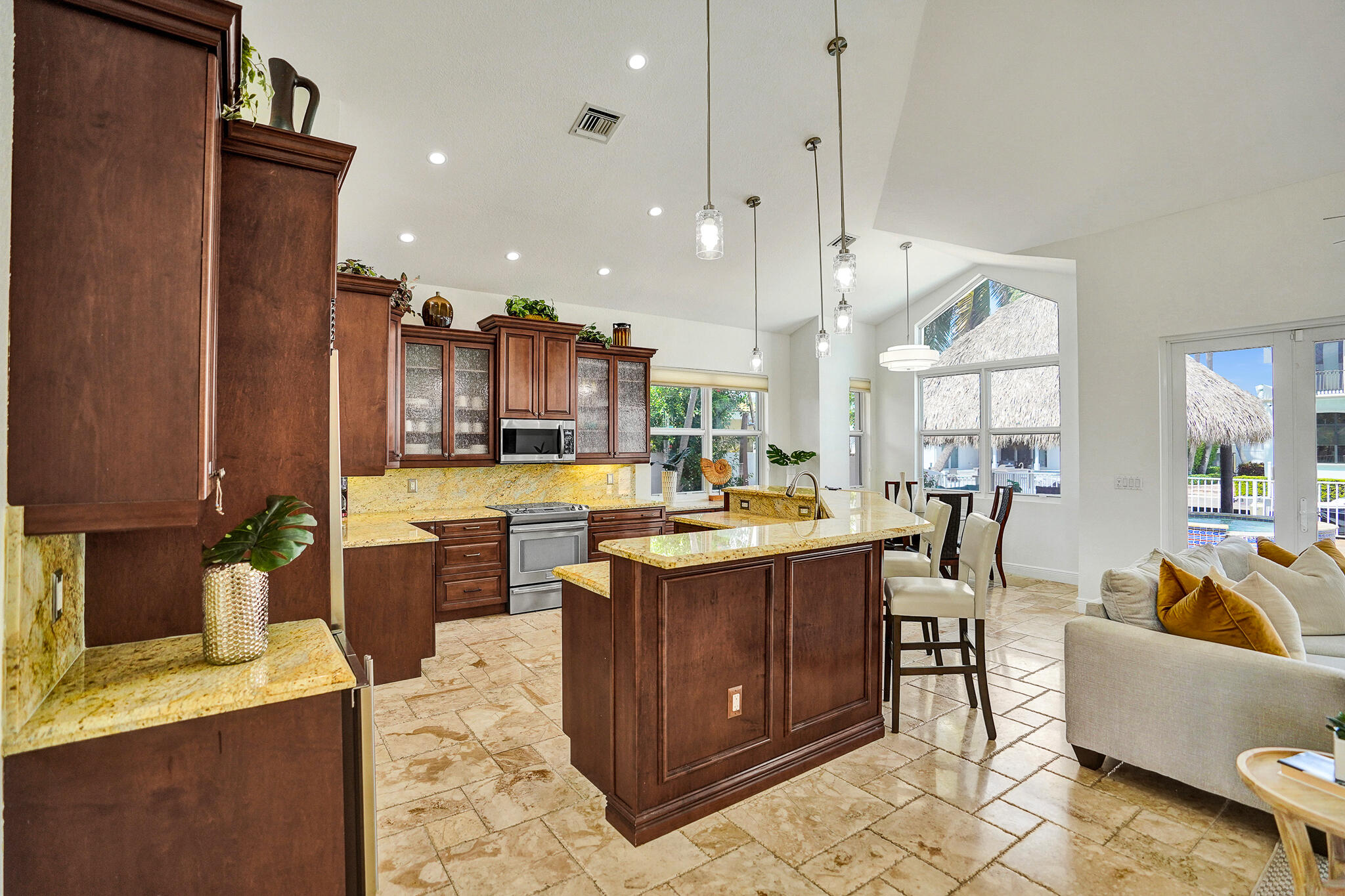 785 NE 71st, Boca Raton FL 33487
