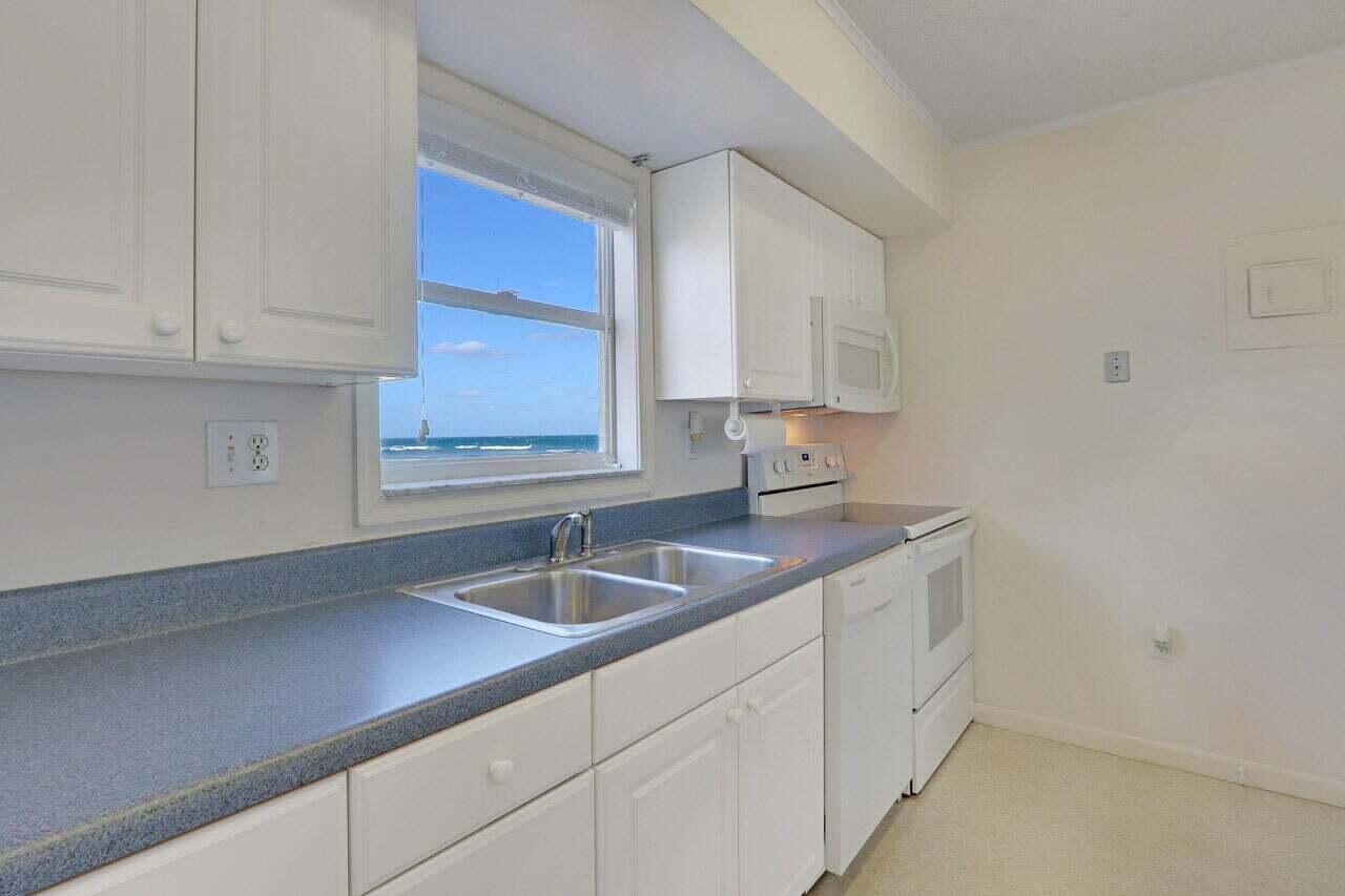 1501 NE Ocean #2, Stuart FL 34996