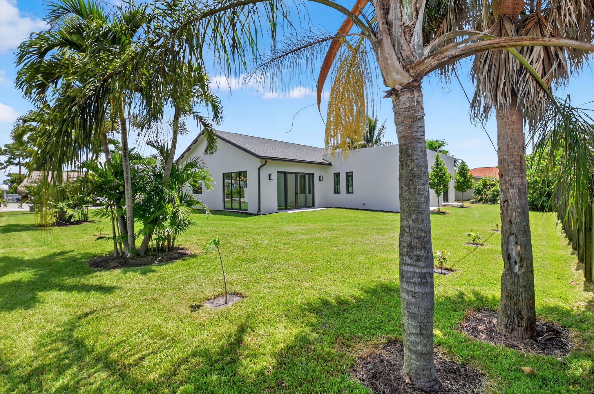 3920 Espan, Palm Springs FL 33461