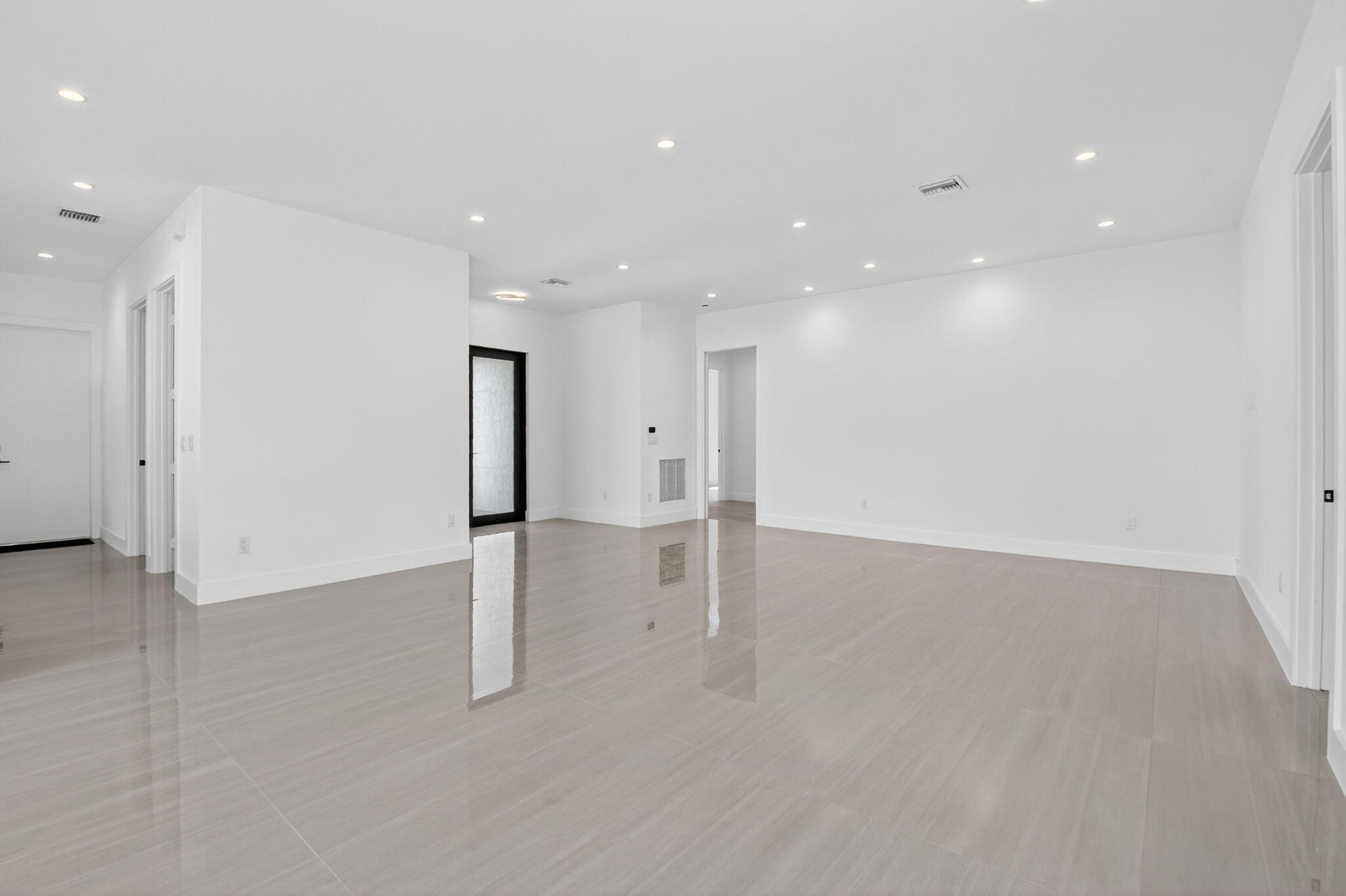 3920 Espan, Palm Springs FL 33461