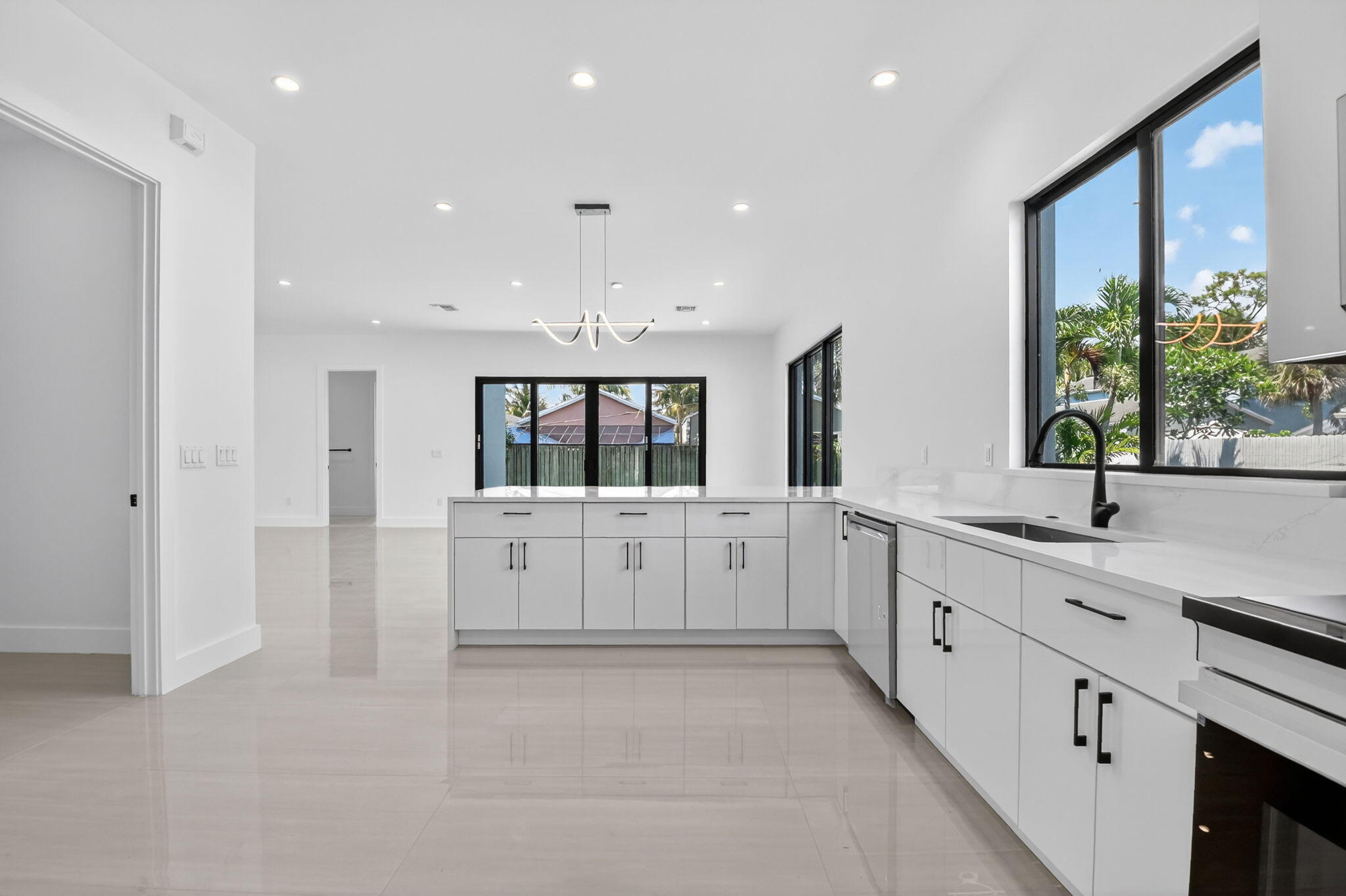 3920 Espan, Palm Springs FL 33461