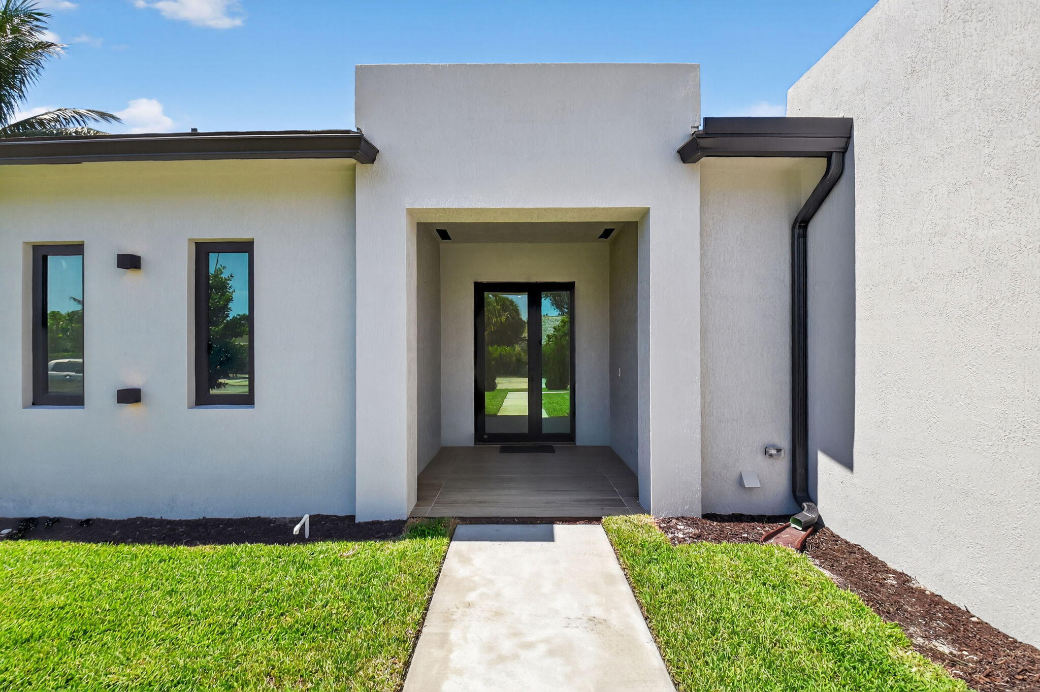 3920 Espan, Palm Springs FL 33461