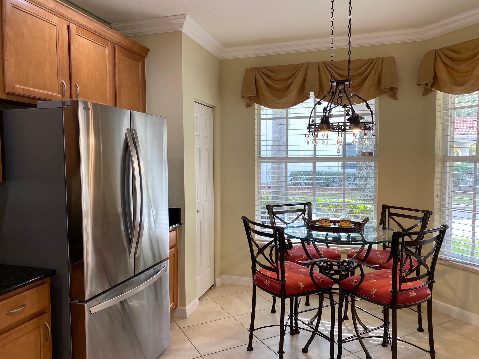 635 Castle, Palm Beach Gardens FL 33410