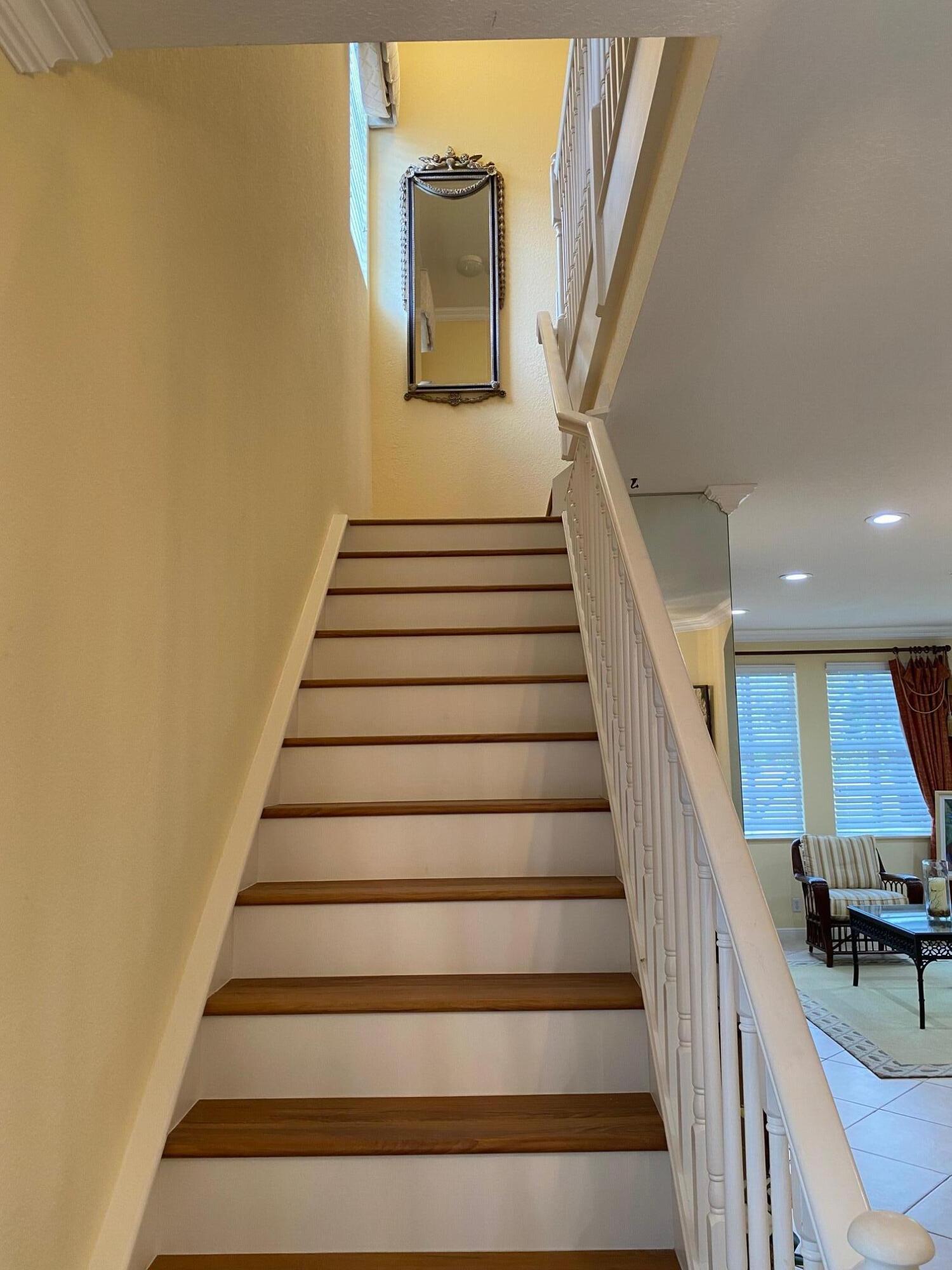 635 Castle, Palm Beach Gardens FL 33410