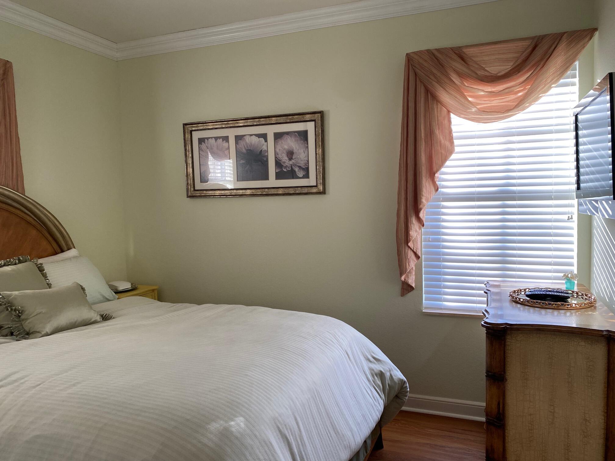 635 Castle, Palm Beach Gardens FL 33410