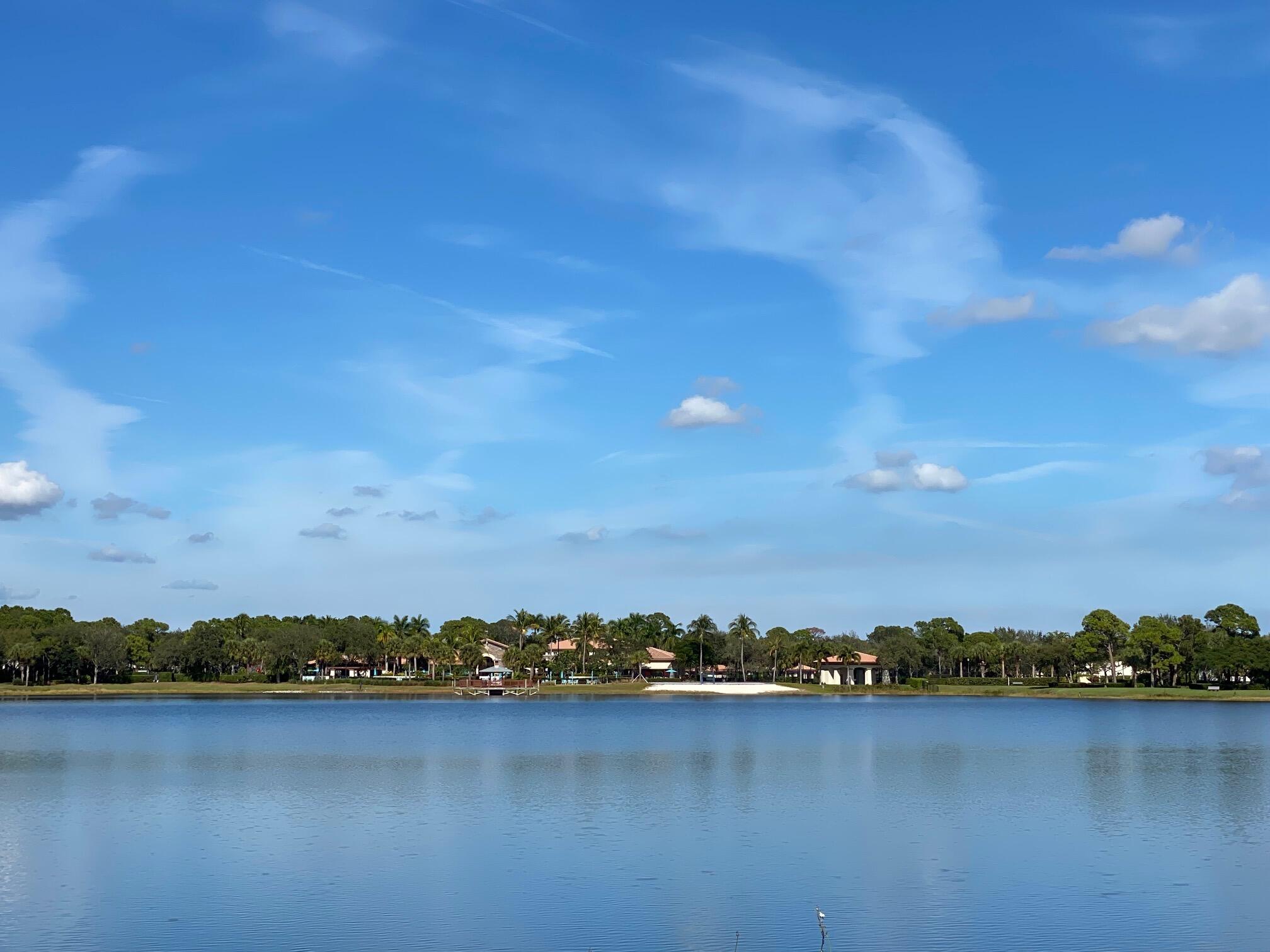 635 Castle, Palm Beach Gardens FL 33410