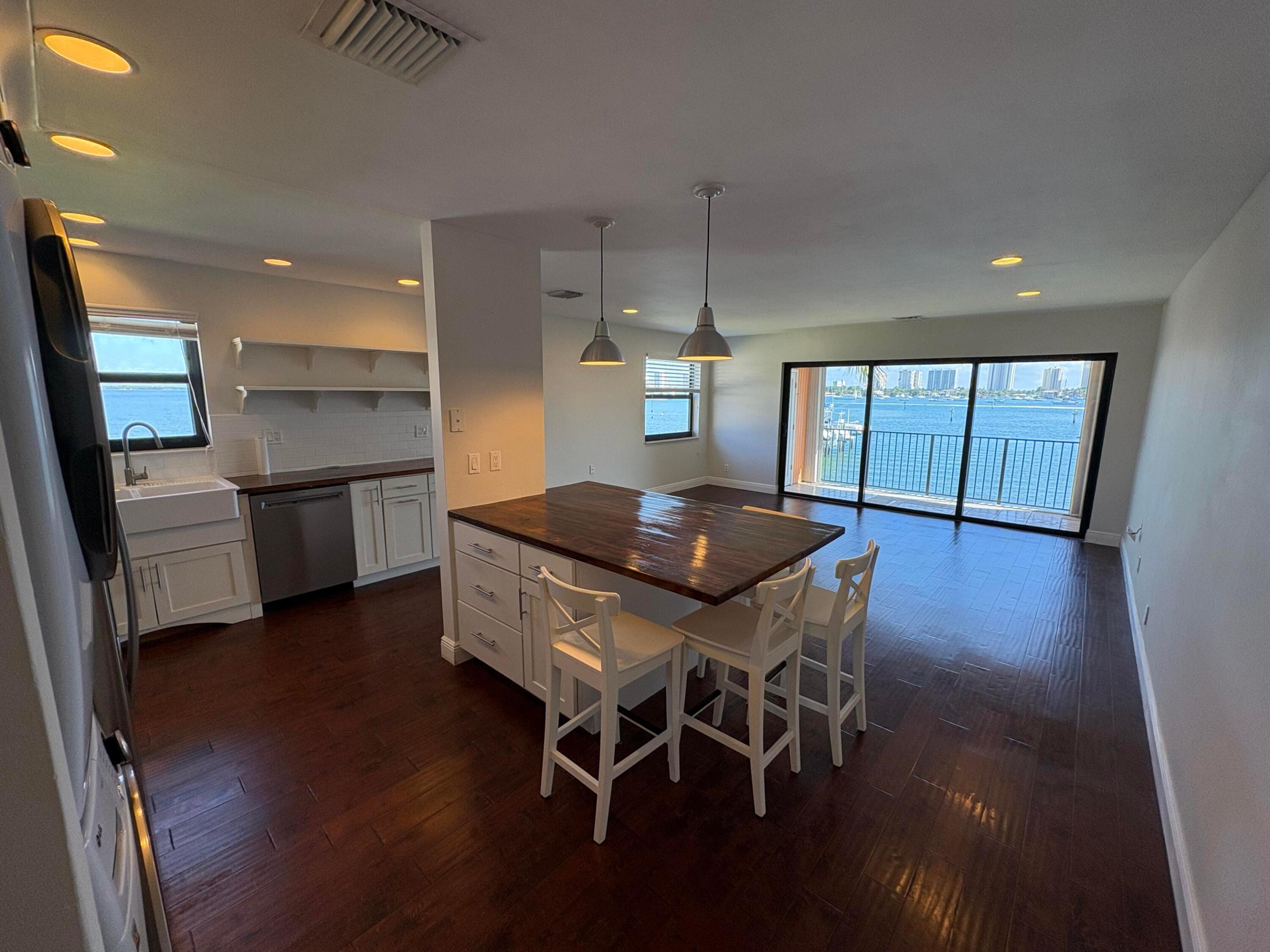 360 Wilma #5, Riviera Beach FL 33404
