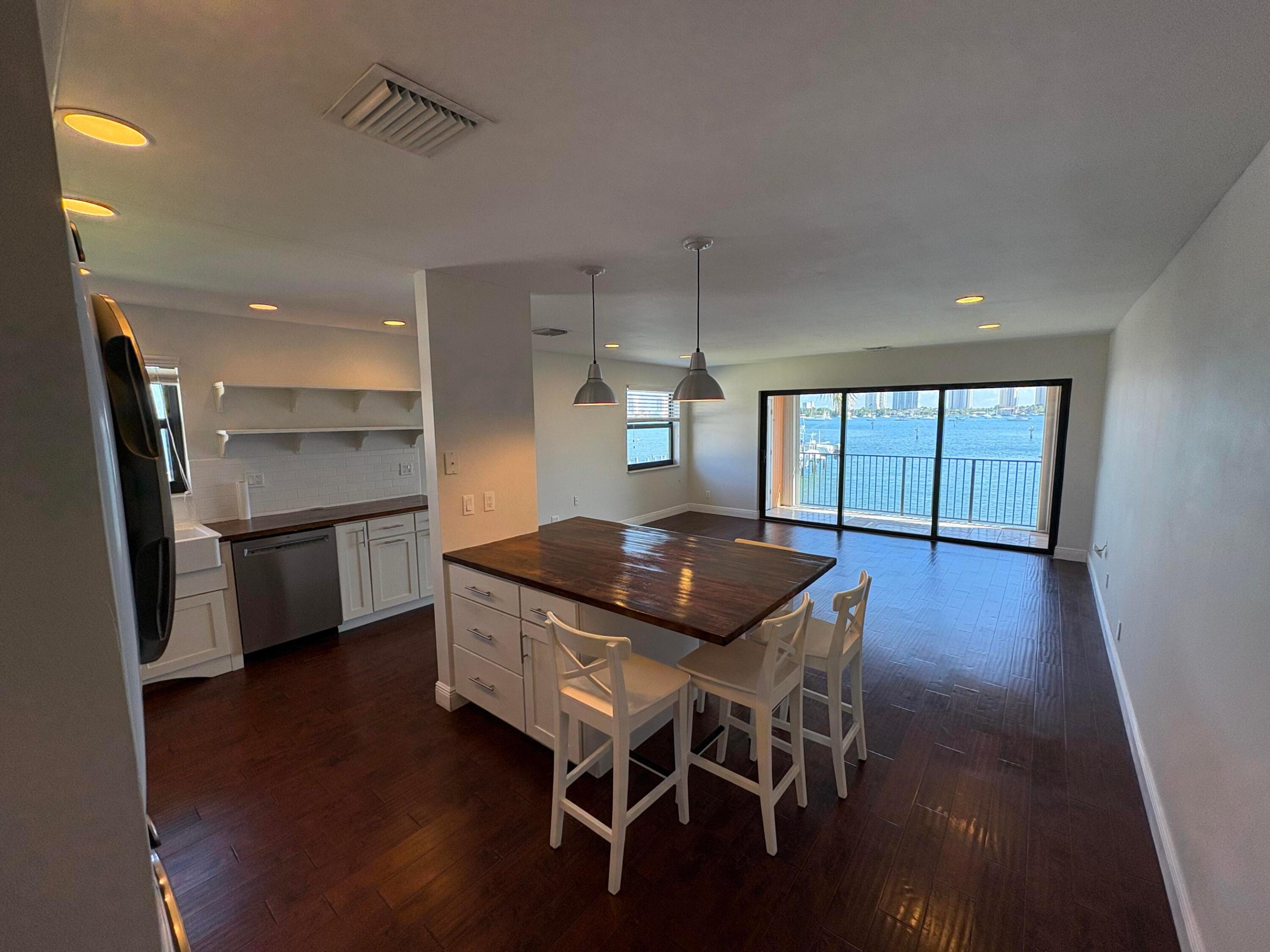 360 Wilma #5, Riviera Beach FL 33404