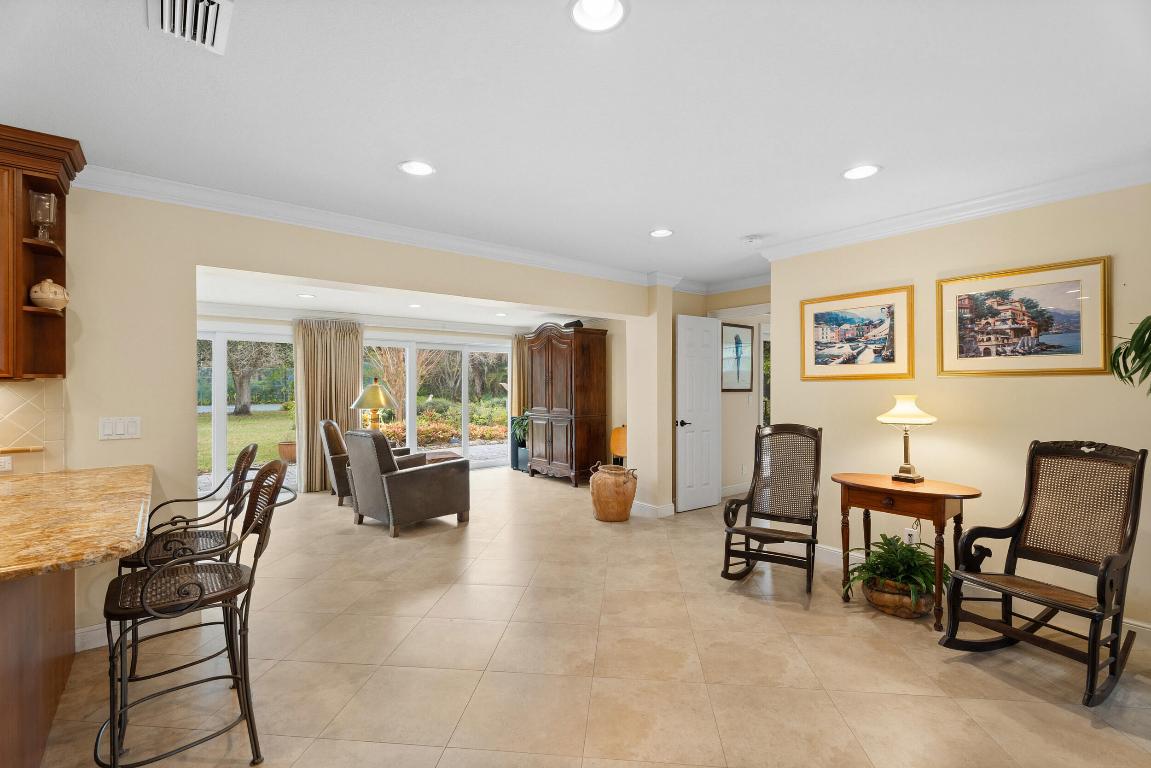 8107 Damascus, Palm Beach Gardens FL 33418