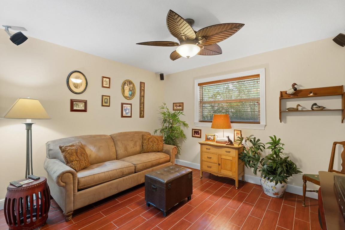 8107 Damascus, Palm Beach Gardens FL 33418