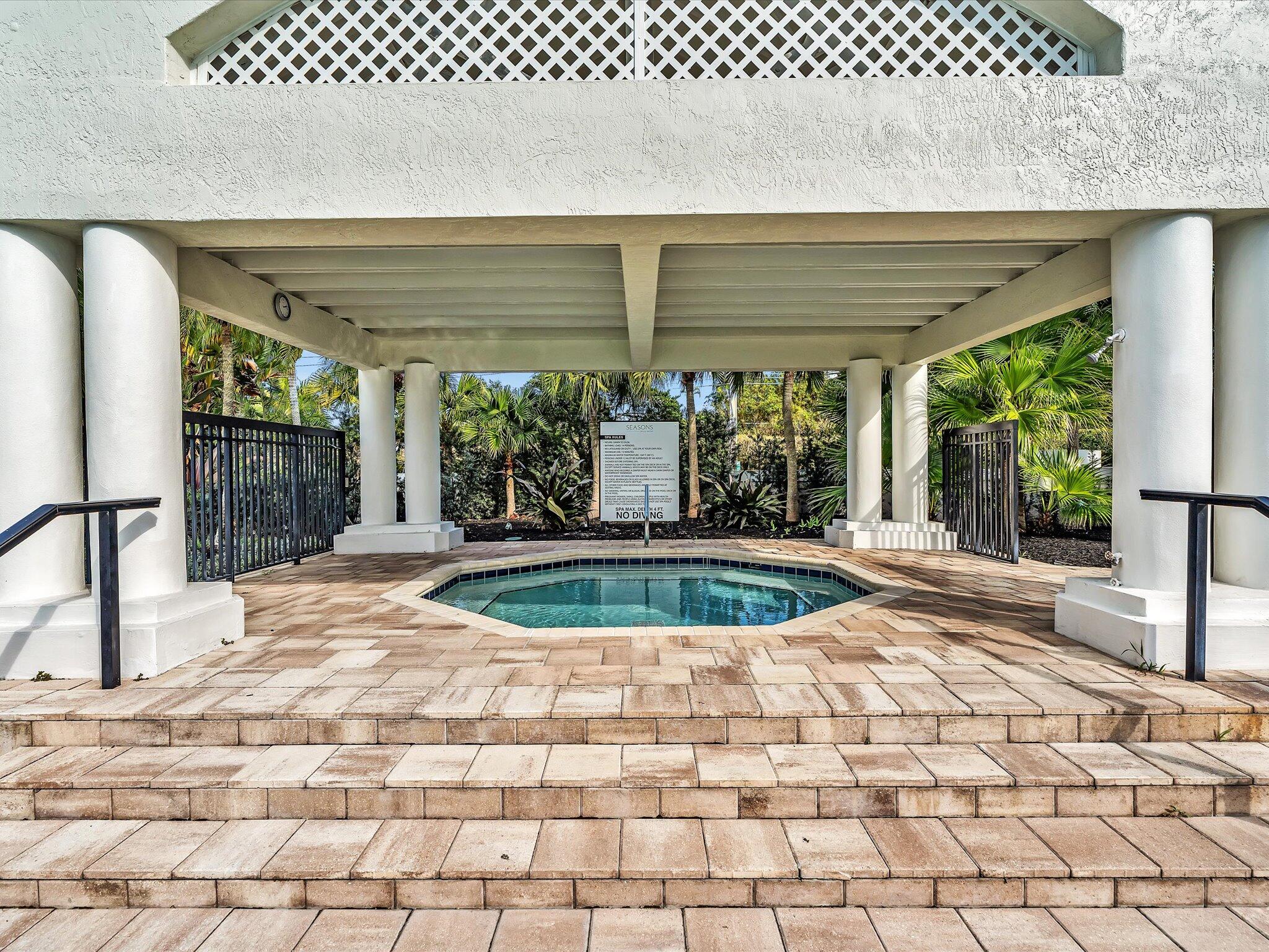 6485 NW 32nd, Boca Raton FL 33496