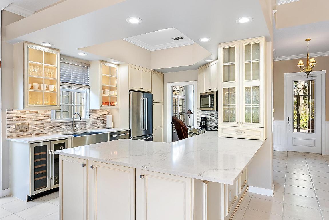 4702 Dovehill, Palm Beach Gardens FL 33418