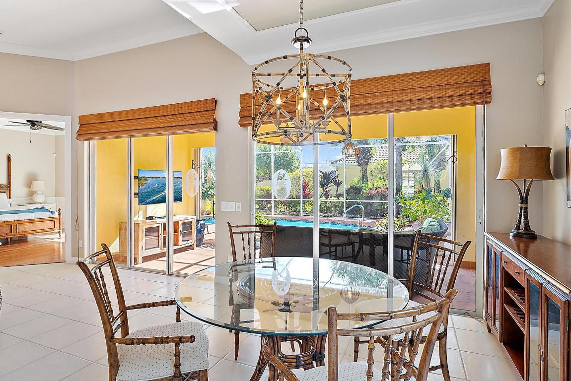 4702 Dovehill, Palm Beach Gardens FL 33418