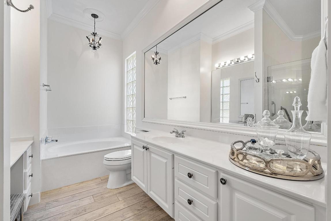 4702 Dovehill, Palm Beach Gardens FL 33418