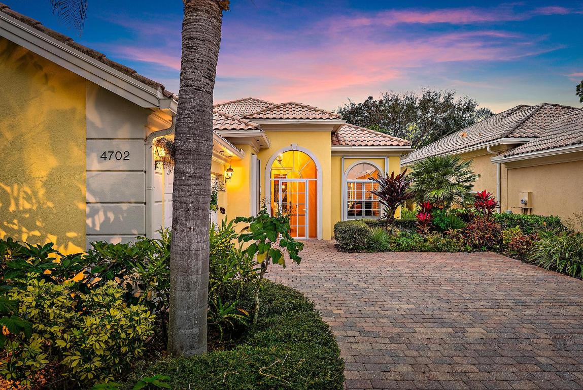 4702 Dovehill, Palm Beach Gardens FL 33418