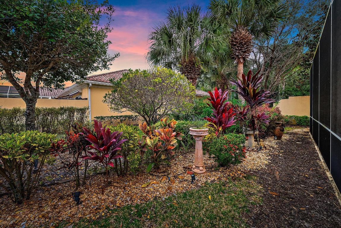 4702 Dovehill, Palm Beach Gardens FL 33418