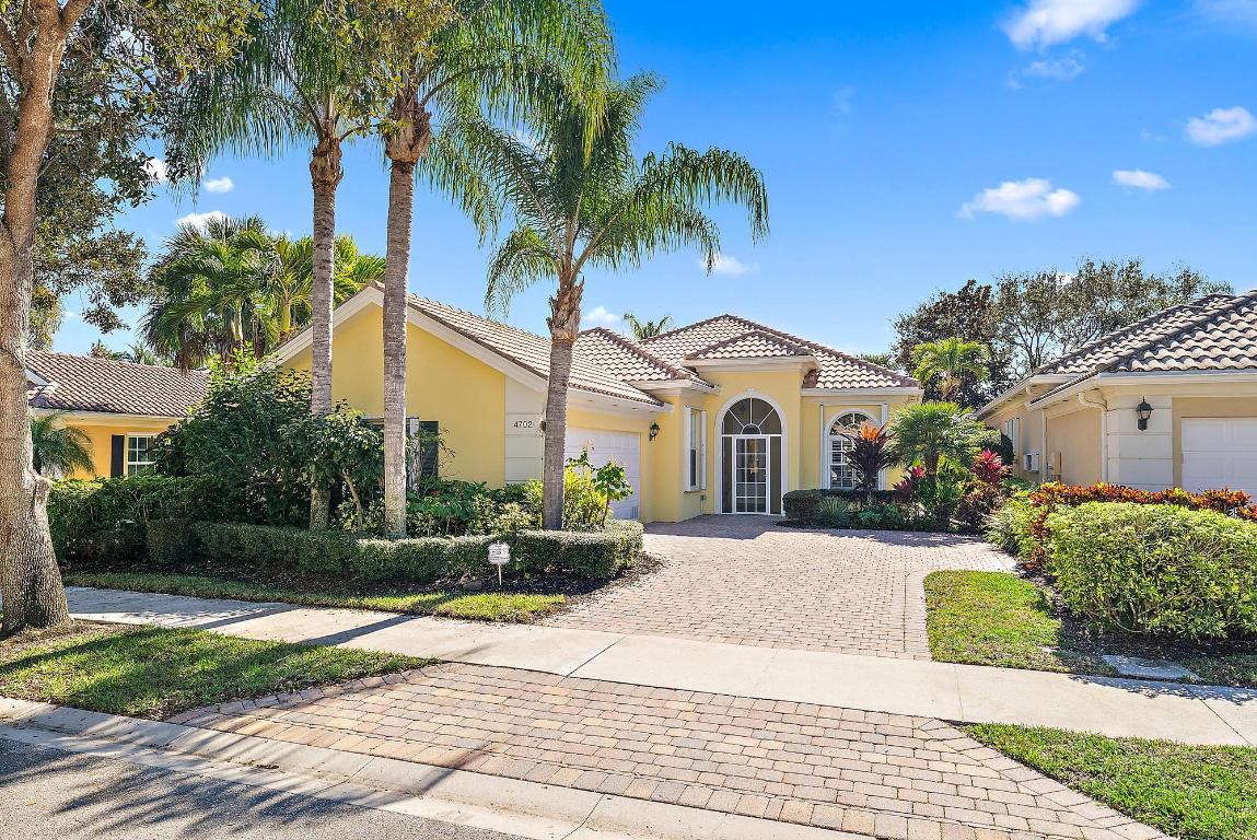 4702 Dovehill, Palm Beach Gardens FL 33418