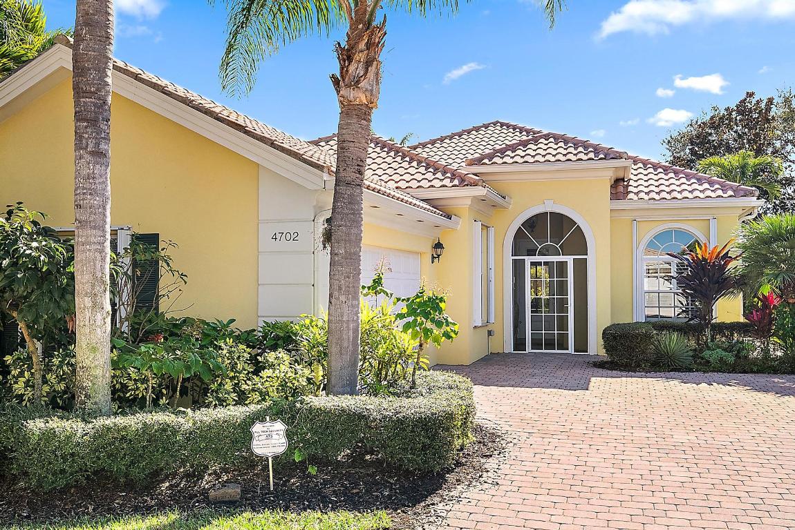 4702 Dovehill, Palm Beach Gardens FL 33418
