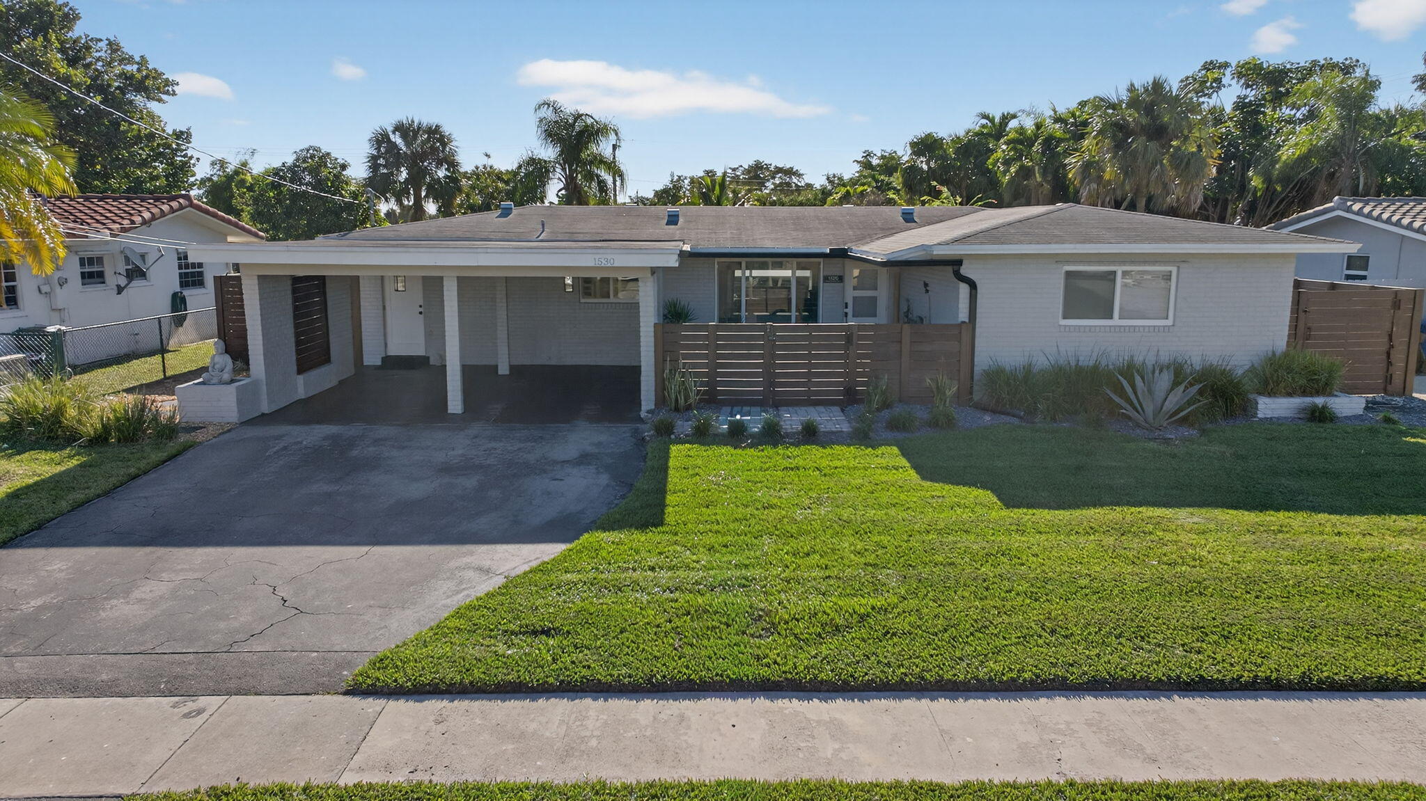 1530 W River, Margate FL 33063