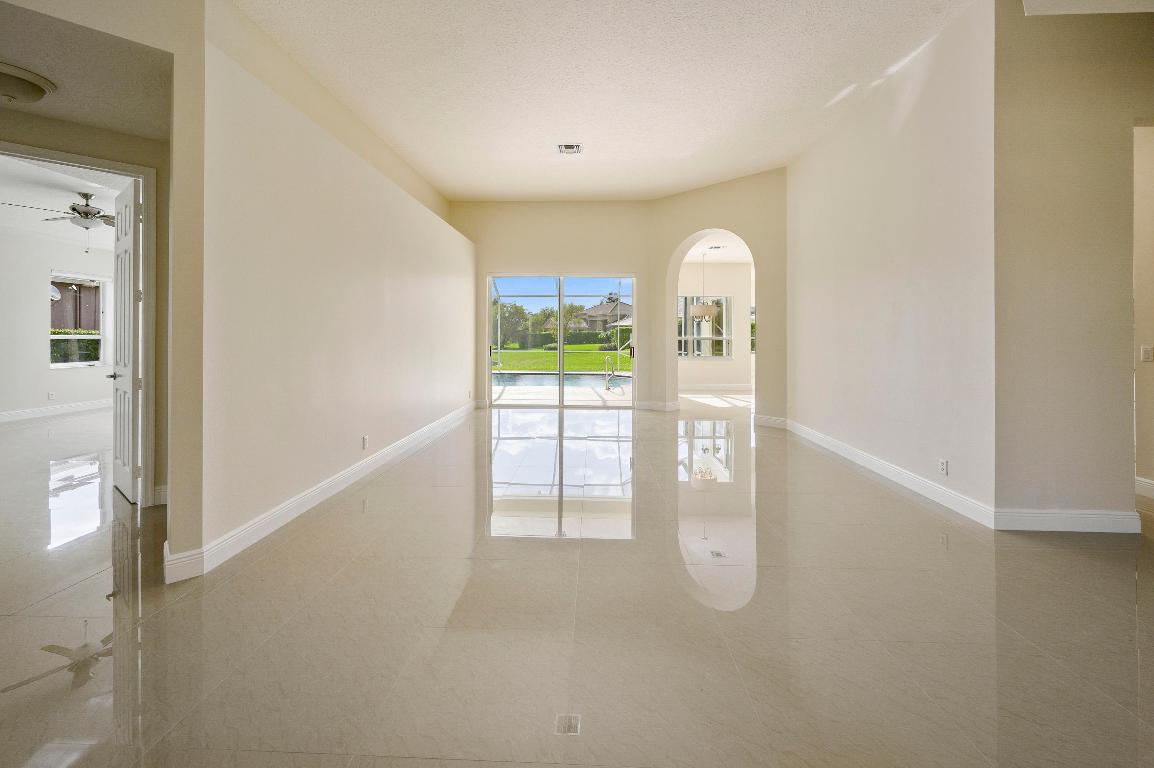 21317 Gosier, Boca Raton FL 33428