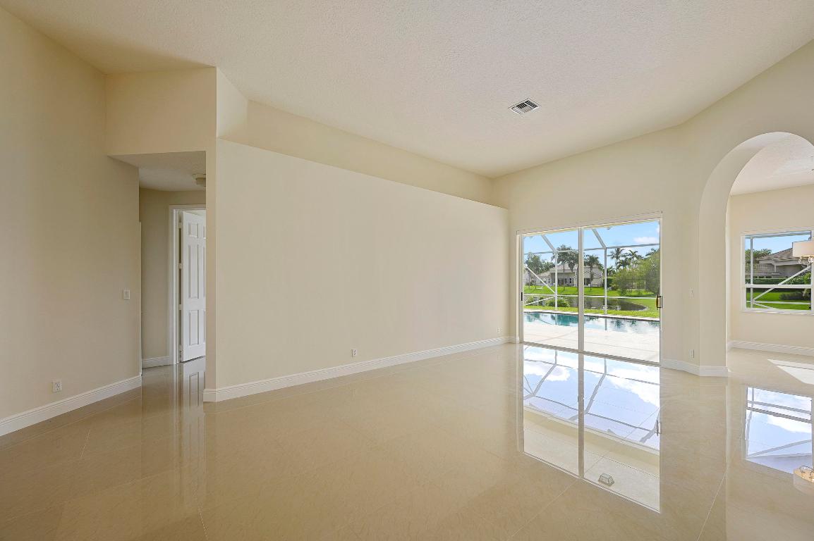 21317 Gosier, Boca Raton FL 33428